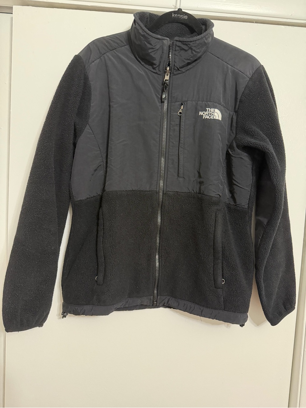 The North Face Women’s Black Full-Zip Fleece Jacket - Size L